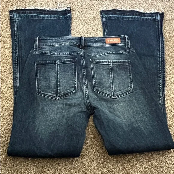 SHYANNE dark wash slit flare leg jeans - Picture 4 of 7